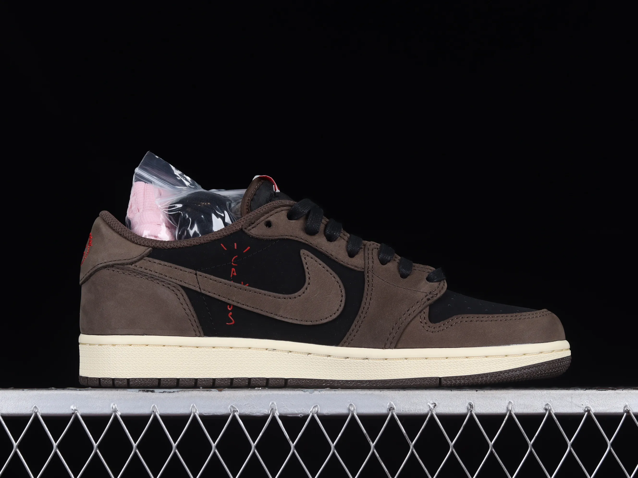 All categories Air Jordan Jordan series basketball shoes Air Jordan 1 Low LJR version Travis Scott x Air Jordan 1 Low OG AJ1 Joe 1 joint undercut CQ4277-001
